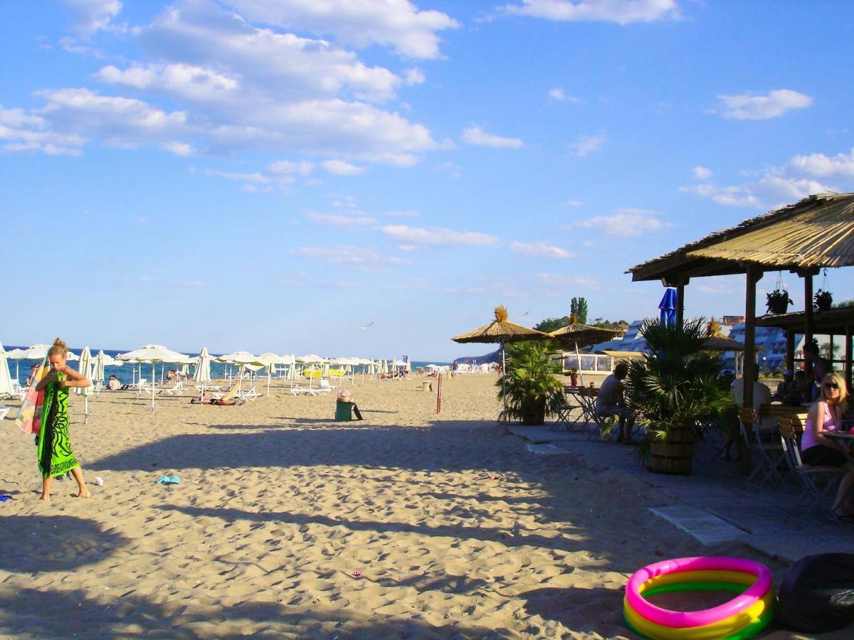 Апартаменти Атеа На Плажа - Apartments Atea On The Beach Obzor Extérieur photo